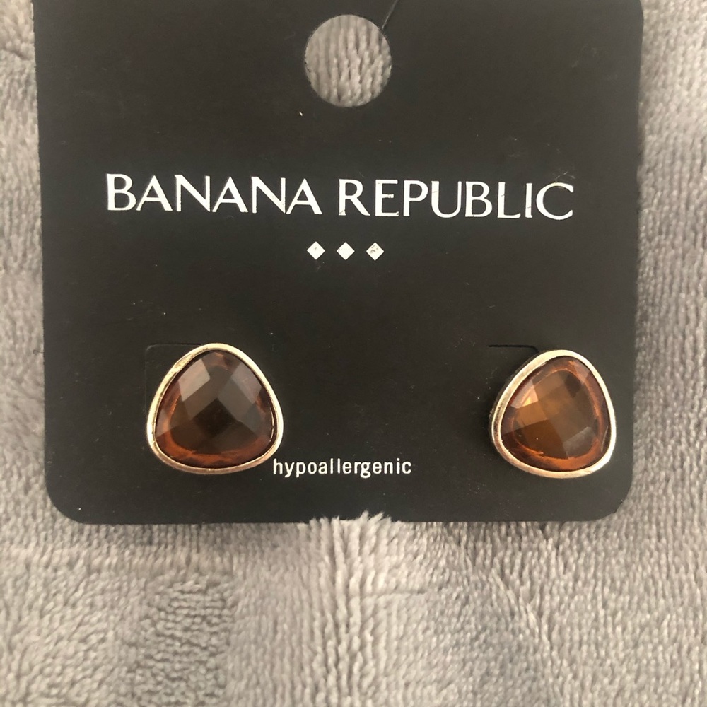 Banana Republic pierced earrings